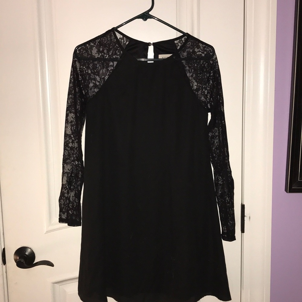 Everly Black Lace Dress (S)
